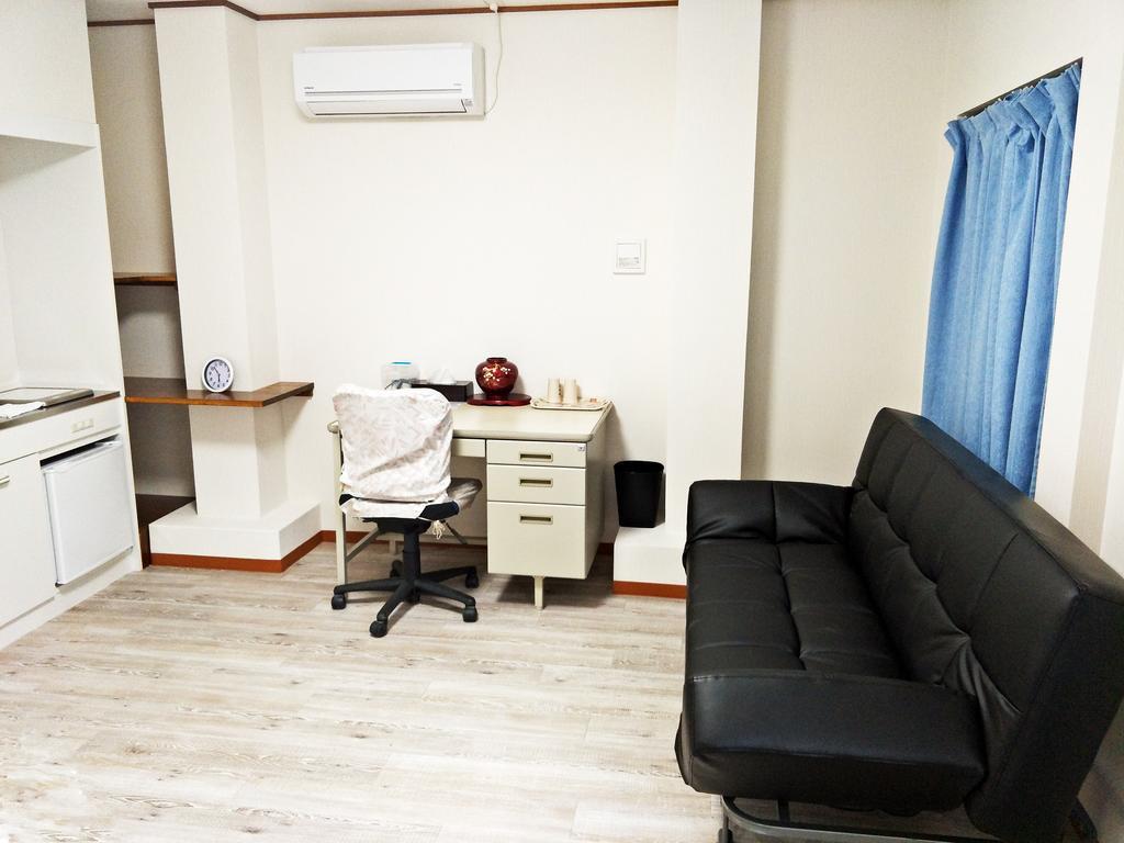 W.K Inn Осака Екстериор снимка